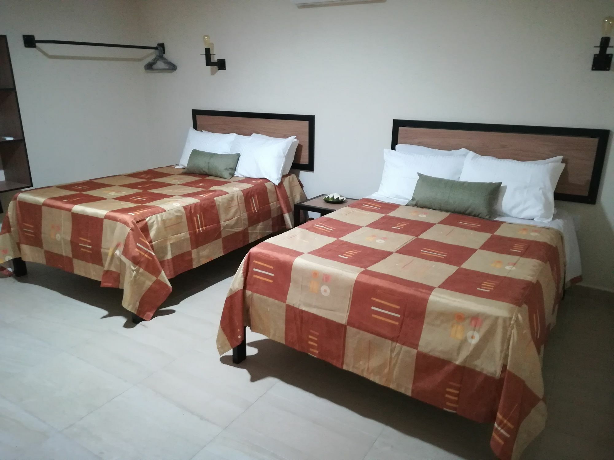 Brisas 10 Beachside Suites 坎昆 外观 照片